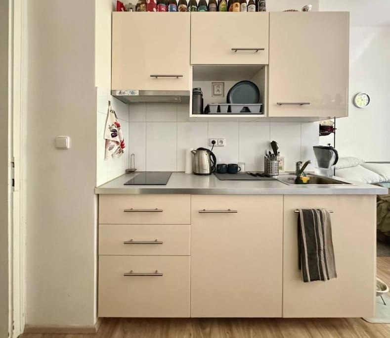 Cozy Karlin Appartement Praag Buitenkant foto