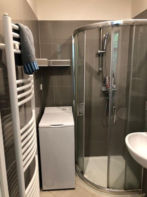 Cozy Karlin Appartement Praag Buitenkant foto